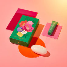Load image into Gallery viewer, Huxter Soap & Hand Cream Gift Box - Green Tea & Cucumber
