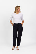 Load image into Gallery viewer, Vassalli Linen Pant with Full Elastic Waistband - Ink