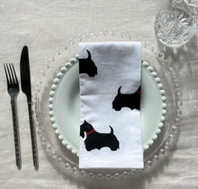 Load image into Gallery viewer, Allgifts Cotton Napkins - Scottie Dogs (set of 4)
