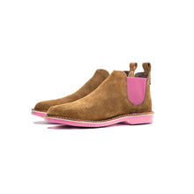 Load image into Gallery viewer, Veldskoen Chelsea Boot - Pink Sole