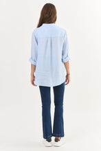 Load image into Gallery viewer, Enveloppe Linen Shirt - Ciel