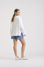Load image into Gallery viewer, Est1971 Raw L/S Cotton Sweatshirt - White