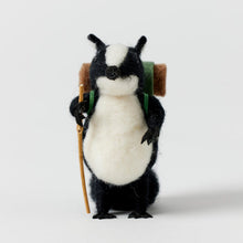 Load image into Gallery viewer, Inka Felt Skunk