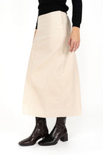 Load image into Gallery viewer, Humidity Billie Cord Skirt - Vanilla
