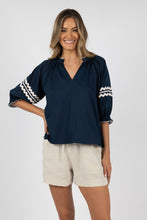 Load image into Gallery viewer, Humidity Ziggy Blouse - Navy