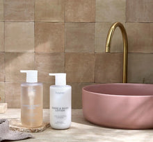 Load image into Gallery viewer, Huxter Wash & Lotion Duo - Lily & Cotton Flower