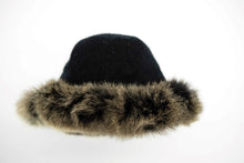 Load image into Gallery viewer, Possum Merino Fur Trim Beanie