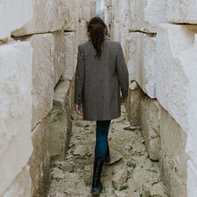 Load image into Gallery viewer, Moke Womens Wool Blazer