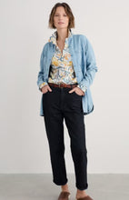 Load image into Gallery viewer, Seasalt Cornwall Larissa Shirt - Painted Daffodil Chalk
