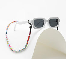 Load image into Gallery viewer, Sliwils Glasses Leash - Doux Printemps
