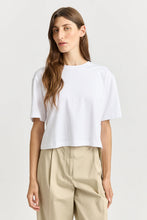 Load image into Gallery viewer, Toorallie Relaxed Crop Cotton Tee - White