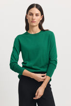 Load image into Gallery viewer, Toorallie Fine Merino L/S Crew - Lush Green