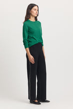 Load image into Gallery viewer, Toorallie Fine Merino L/S Crew - Lush Green