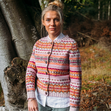 Load image into Gallery viewer, Womens' scandi jumper