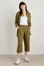 Load image into Gallery viewer, Seasalt of Cornwall Poleacre Linen Crop Pants - Fern Moss