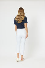 Load image into Gallery viewer, Threadz Bella Stretch Jean - White