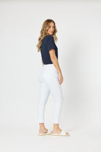 Load image into Gallery viewer, Threadz Bella Stretch Jean - White