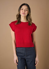Load image into Gallery viewer, Uimi Australian Made Merino Vest - Poppy