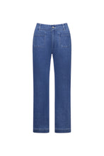 Load image into Gallery viewer, Vassalli Straight Leg Ankle Grazer Jean - Blue Hue