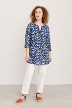 Load image into Gallery viewer, Seasalt Cornwall Adventurer Tunic - Ceramic Blooms Yacht