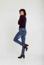 Load image into Gallery viewer, New London Jeans - Chelsea - Denim with Green Stitching