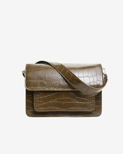Load image into Gallery viewer, HVISK Basel Shiny Croco - Toffee Brown