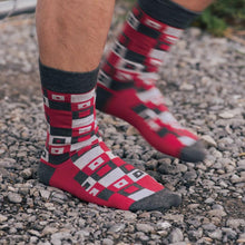 Load image into Gallery viewer, Australian Made Cotton Socks - Nerd Pink