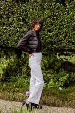 Load image into Gallery viewer, New London Embo High Rise Wide Leg Jeans - White