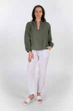 Load image into Gallery viewer, Shirts Women: MILSON Carissa Shirt - Olive