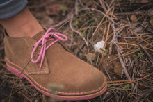 Load image into Gallery viewer, Veldskoen Desert Boots - Hot Pink
