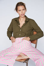 Load image into Gallery viewer, Irving & Powell Cotton Poplin Shirt - Dark Olive
