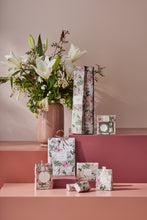 Load image into Gallery viewer, Lilium Scented Mini Sachets 4 x 10g - Lily of the Valley Scent
