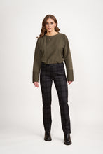 Load image into Gallery viewer, Vassalli Slim Leg Ponti Pull on Pant - Bennett
