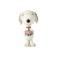 Load image into Gallery viewer, Jim Shore Snoopy Birthday Mini
