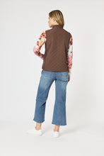 Load image into Gallery viewer, Gordon Smith Brighton Puffer Vest - Chocolate
