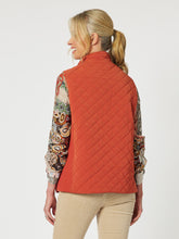 Load image into Gallery viewer, Gordon Smith Brighton Puffer Vest - Maple
