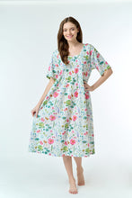Load image into Gallery viewer, Arabella Cotton Smock Front S/S Nightie - Spring Floral
