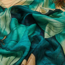Load image into Gallery viewer, Australian Merino Wool Scarf - Gaze
