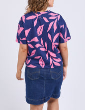 Load image into Gallery viewer, ELM Mimosa Tee - Blue Depth

