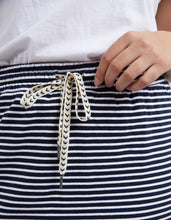 Load image into Gallery viewer, ELM Travel Skirt - Navy Stripe
