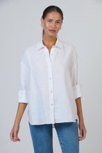 Load image into Gallery viewer, Enveloppe Linen Shirt - Lys (White)
