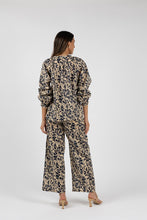 Load image into Gallery viewer, Humidity Eden Blouse - Navy Print
