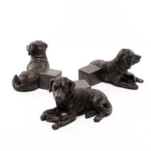 Load image into Gallery viewer, Potty Feet - Antique Bronze Resting Labrador
