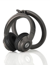 Load image into Gallery viewer, MetalMorphose Keyring - Headphones
