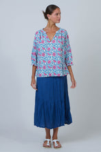 Load image into Gallery viewer, Namastai 3/4 Sleeve Cotton Shirt - Late Bloomers
