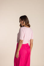 Load image into Gallery viewer, Two T&#39;s Metalic S/S Knit - Pale Pink
