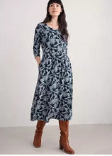 Load image into Gallery viewer, Seasalt Veronica Dress - Woodcut Thistle Maritime

