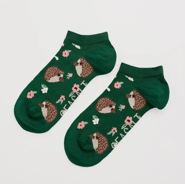 Seasalt Arty Trainer Socks - Hedgehog Meadow