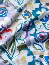 Load image into Gallery viewer, Seasalt Poisson T-Shirt - Studio Floral Chalk
