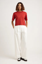 Load image into Gallery viewer, Toorallie Relaxed Crop Cotton Tee - Red
